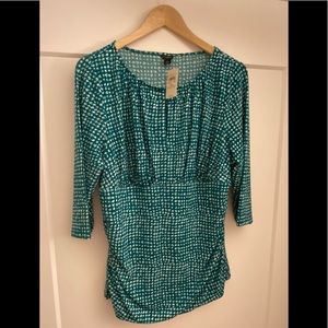 ⚡️⚡️$19 NWT Ann Taylor Patterned Ruched Blouse